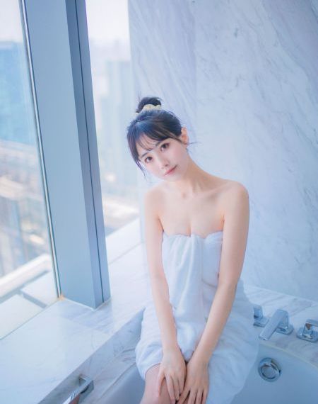 国产精品久久精品99国产百盛_720高清在线观看